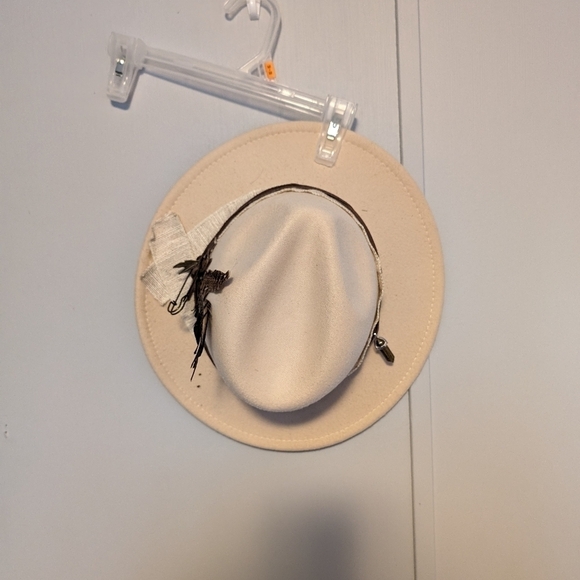 Boho Hat - Picture 2 of 3